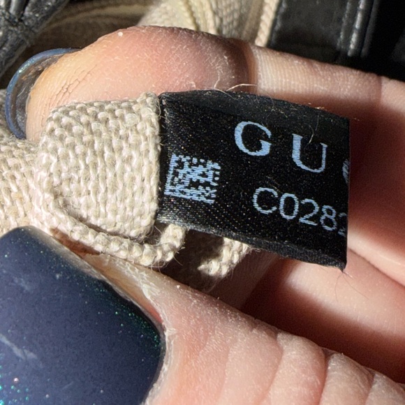 SOLD. ❌❌❌❌Gucci Interlocking GG Black Leather Bag w COA - Picture 8 of 9